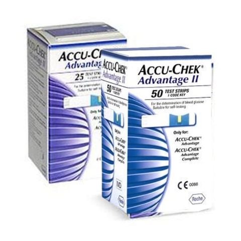 Que thử đường huyết Accu Chek Advantage (Hộp 25/50 test)