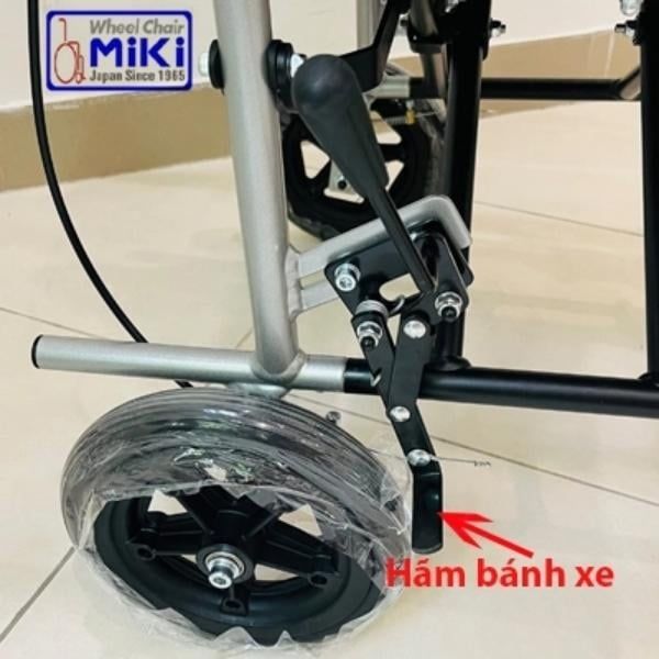 Xe lăn Miki TV-1 Nhật Bản chất liệu hợp kim nhôm siêu nhẹ chỉ 10kg