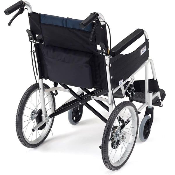 Xe lăn tay Miki USG-2 chất liệu siêu nhẹ chỉ 10.7kg đến từ Nhật Bản