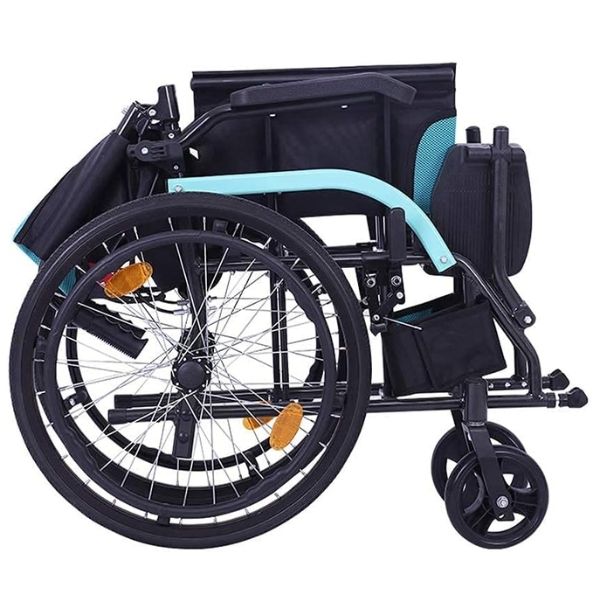 khi gấp gọn của Xe lăn tay nhôm Lucass X63L New siêu nhẹ chỉ 11.5kg