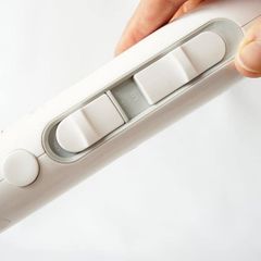  Máy massage cầm tay Medisana HM886 