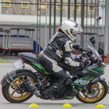  Kawasaki Ninja 400 