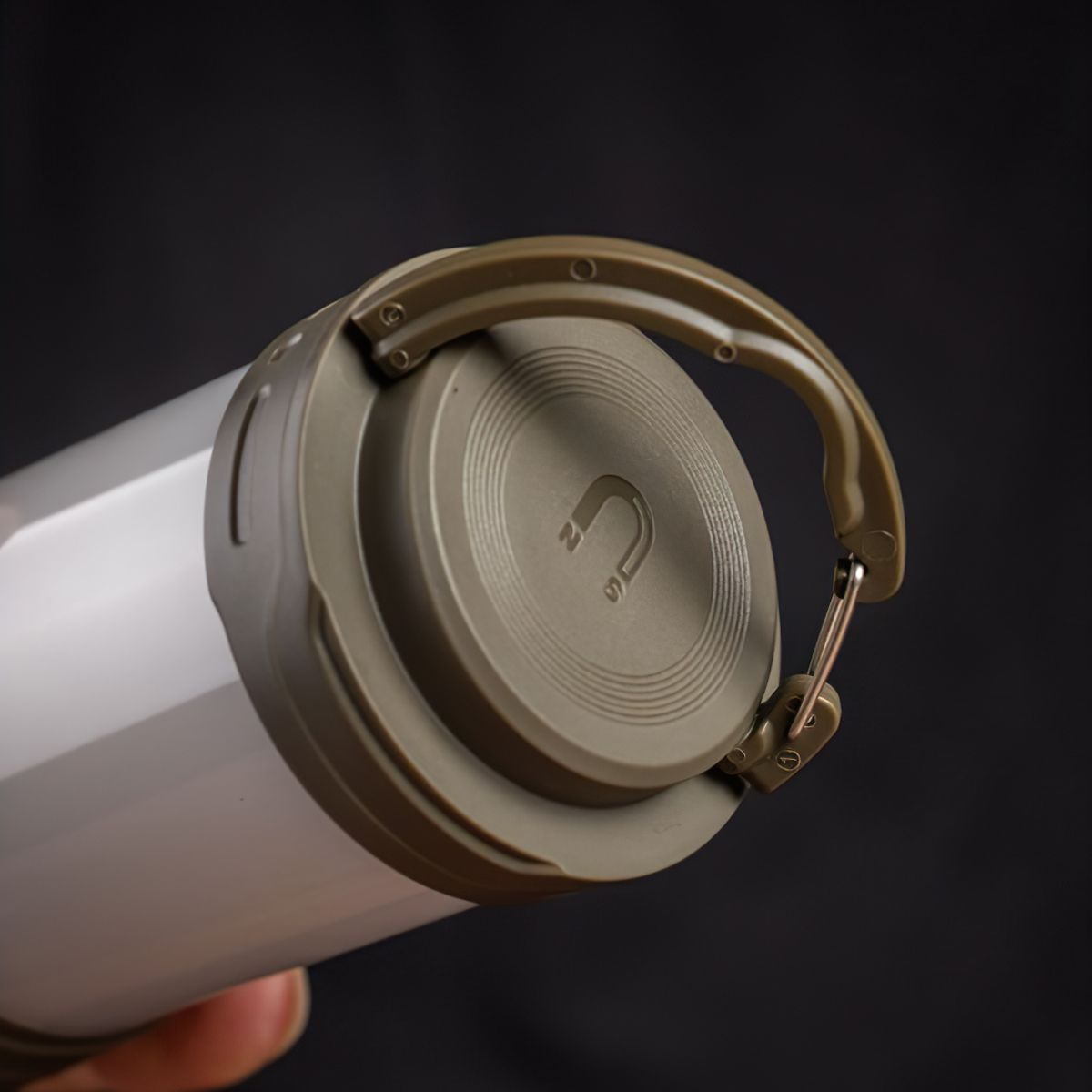  Đèn pin cắm trại FENIX CL26R Pro độ sáng 650 lumen pin 21700 sạc USB-C chiếu tỏa 360 độ 