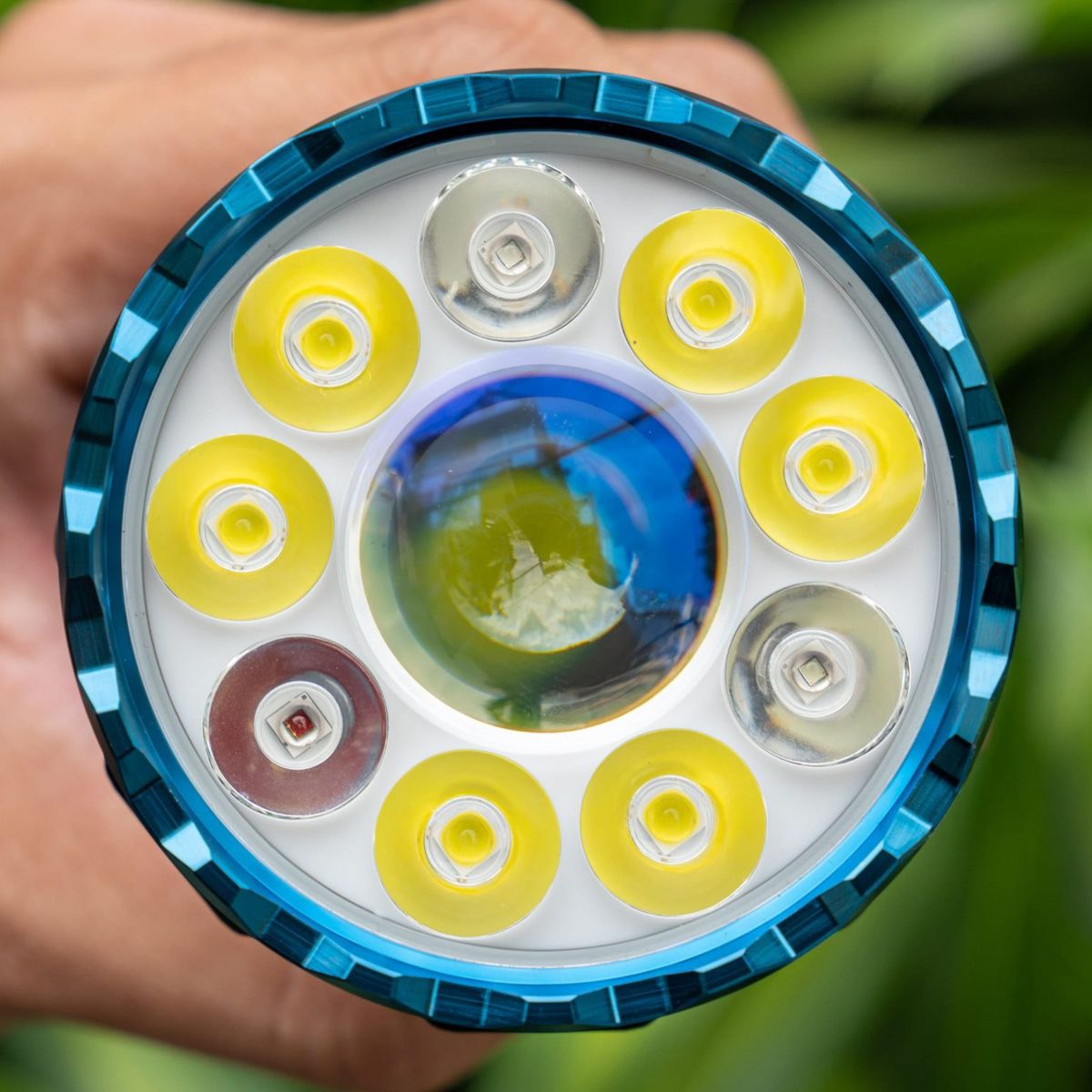  Đèn Pin Siêu Sáng Cắm Trại OLIGHT MARAUDER MINI Sáng 7000 Lumen Chiếu Xa 600m 