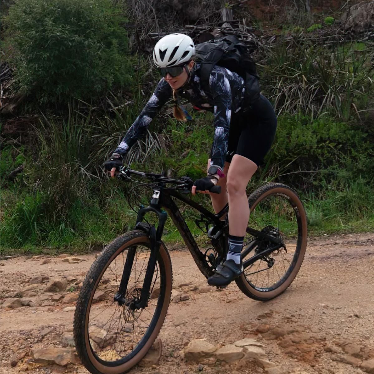  Naturehike Ba Lô Xe Đạp Thể Thao Cắm Trại CNK2300BB011 ( Kèm túi nước ) 