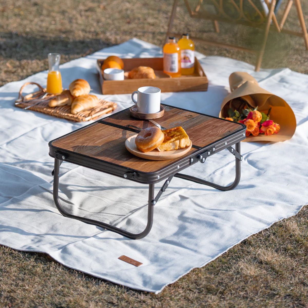  Bàn Gỗ Ép Vintage Có Thể Điều Chỉnh Được Độ Cao NatureHike 