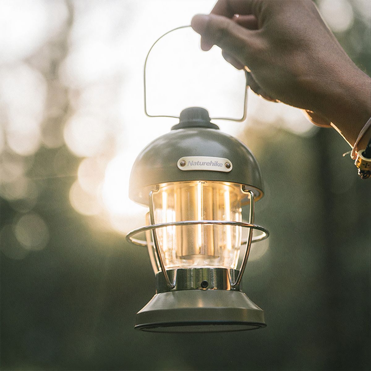  Đèn Bão Cắm Trại Hình Cây Nấm Naturehike 