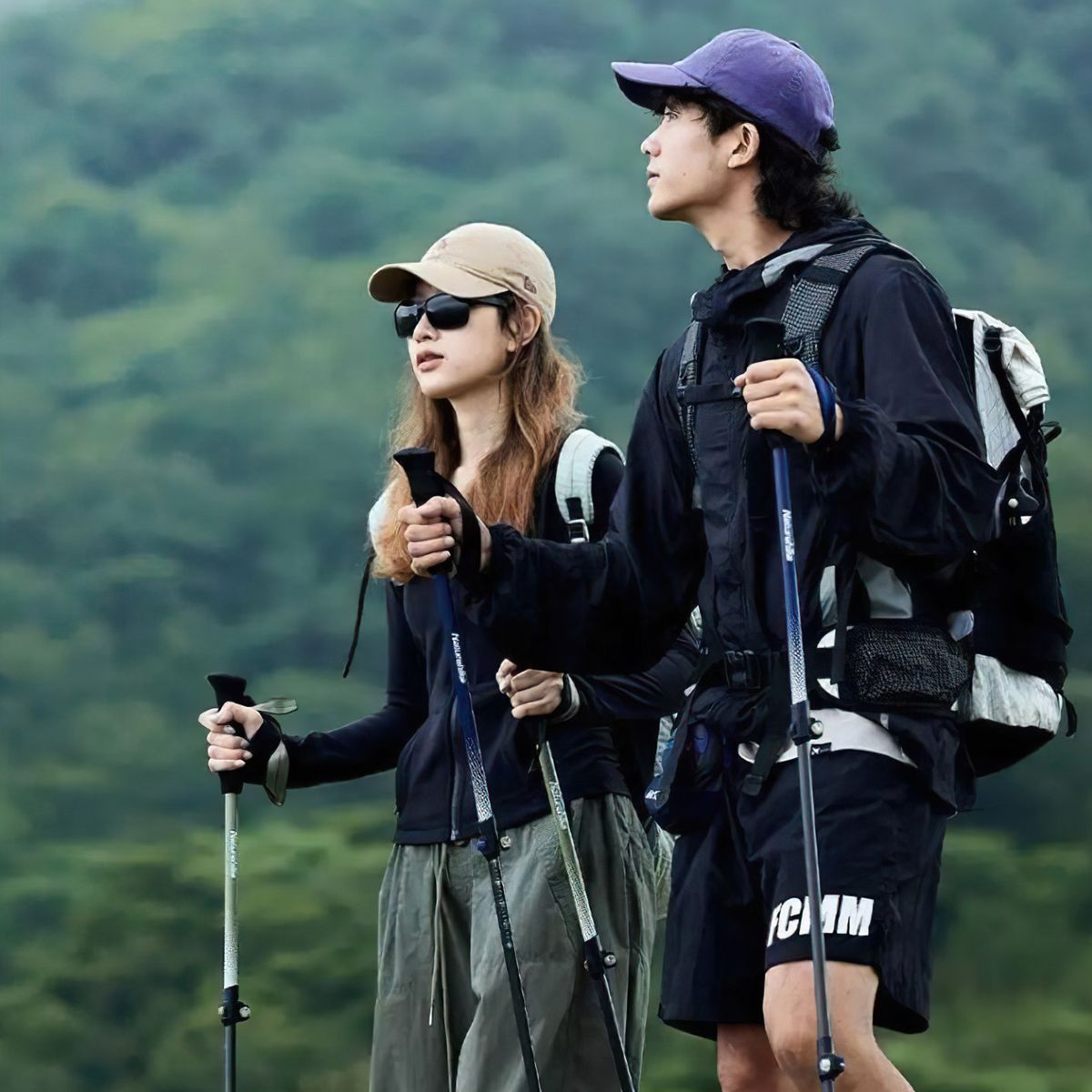  Gậy Leo Núi Carbon Naturehike 
