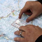  La Bàn Bản Đồ Coghlans Deluxe Map Compass 
