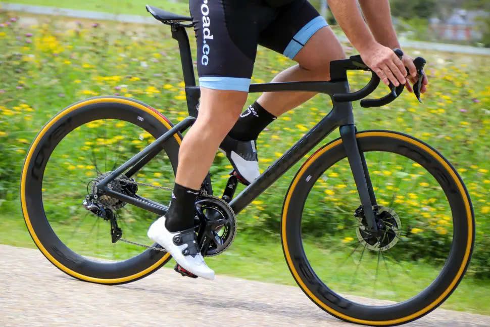 Cách sử dụng tay đề lắc. Top 5 xe đạp đua tay đề lắc giá rẻ bán chạy | Tin tức | HT BIKE | BLOG