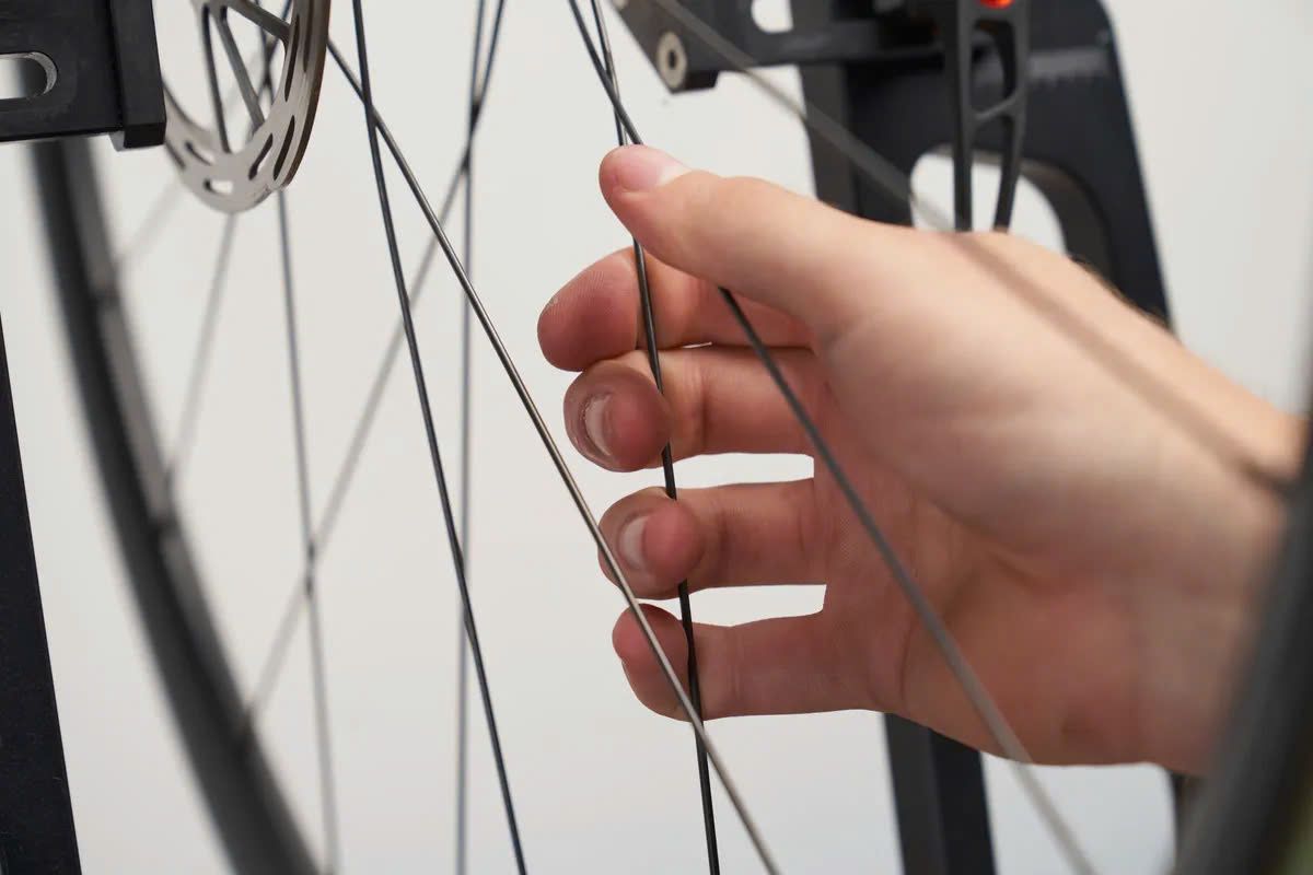 Nan hoa xe đạp là gì? Có vai trò gì trong cấu tạo và hoạt động của xe? | Tin tức | HT BIKE | BLOG