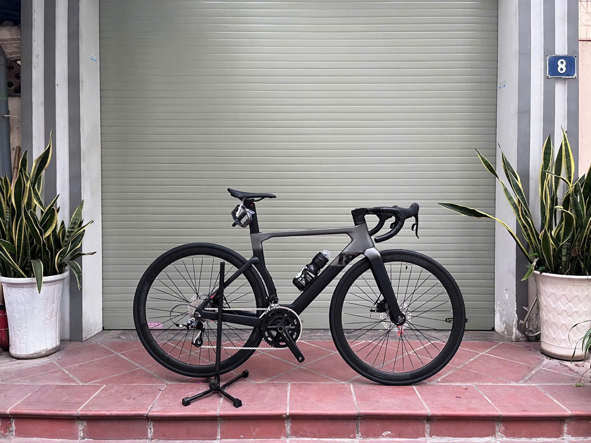 Xe đạp đua Road Twitter T8 Sram Rival mới nhất 2025 – HT BIKE