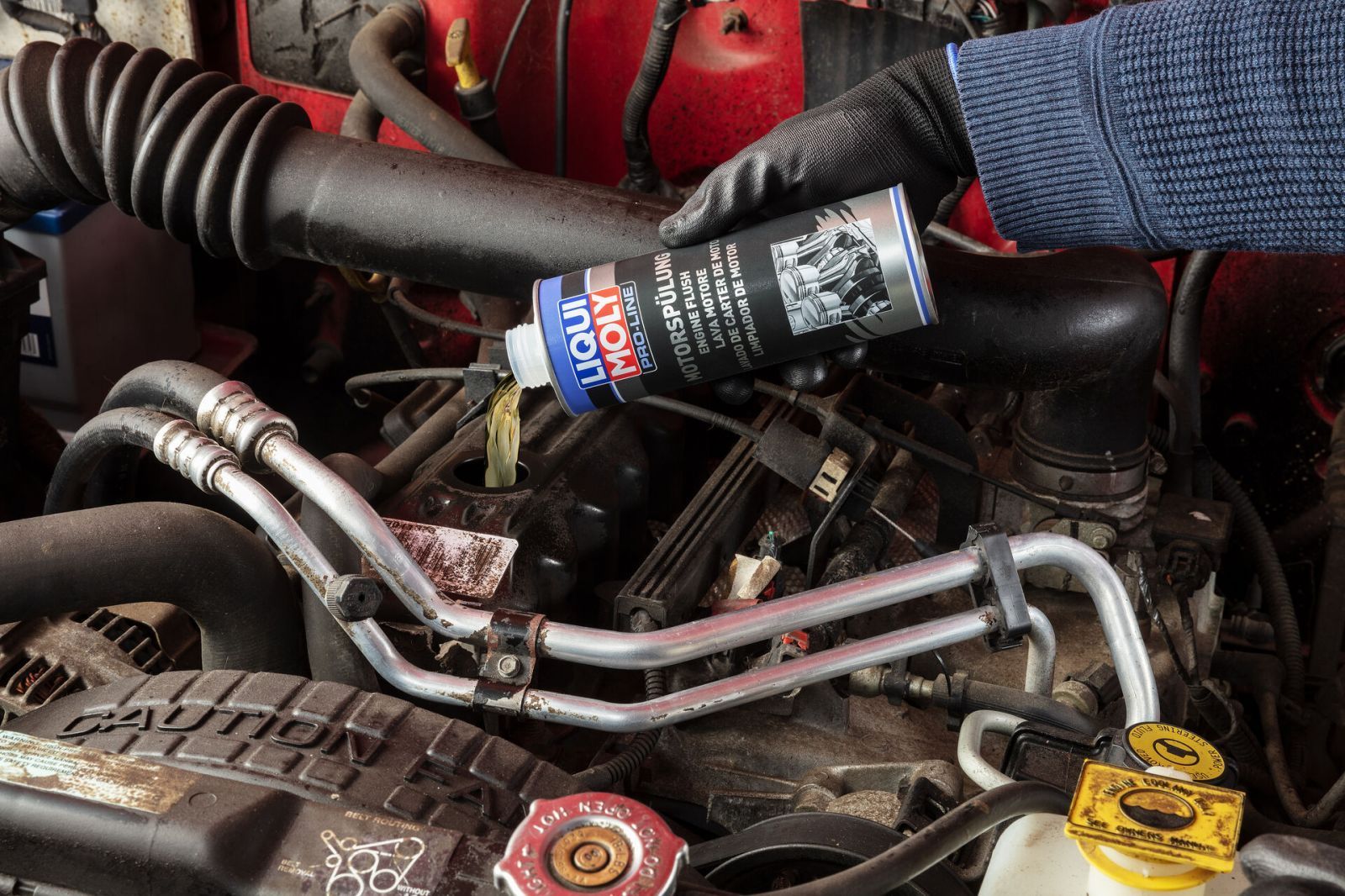 RỬA SÚC ĐỘNG CƠ ĐỔ VÀO NHỚT CŨ - LIQUI MOLY 2427 – Liqui Moly Vietnam (OBD)