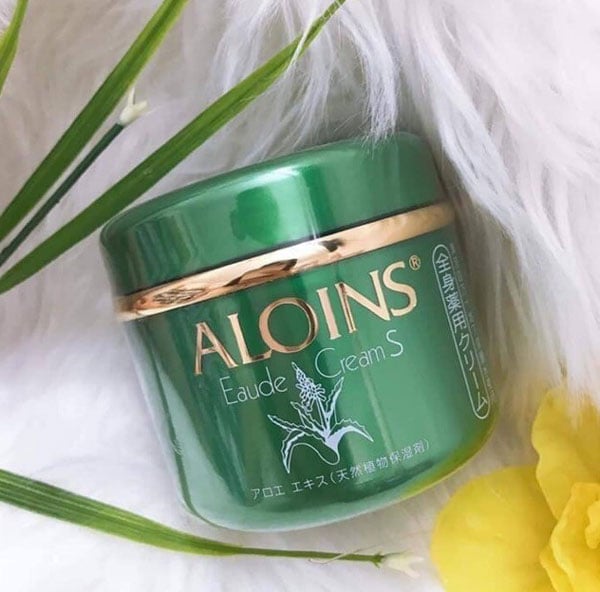 vỏ ngoài của Aloins xanh