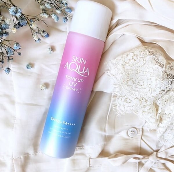 Skin Aqua Tone Up Spray 