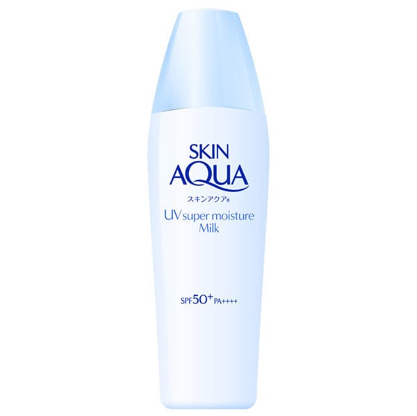 Kem chống nắng Skin Aqua UV Super Moisture Milk được ứng dụng công thức chống nắng nhẹ dịu, dưỡng ẩm chuyên sâu