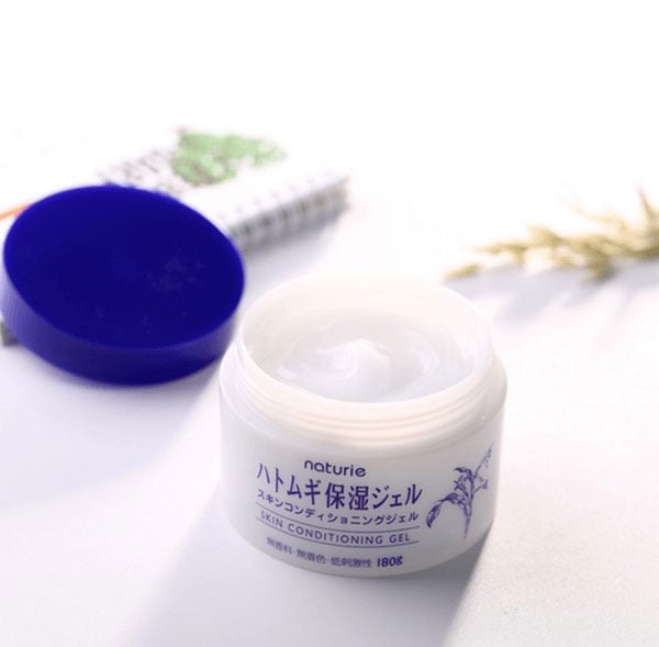 Kem dưỡng ẩm hạt ý dĩ Hatomugi Skin Conditioning Gel 