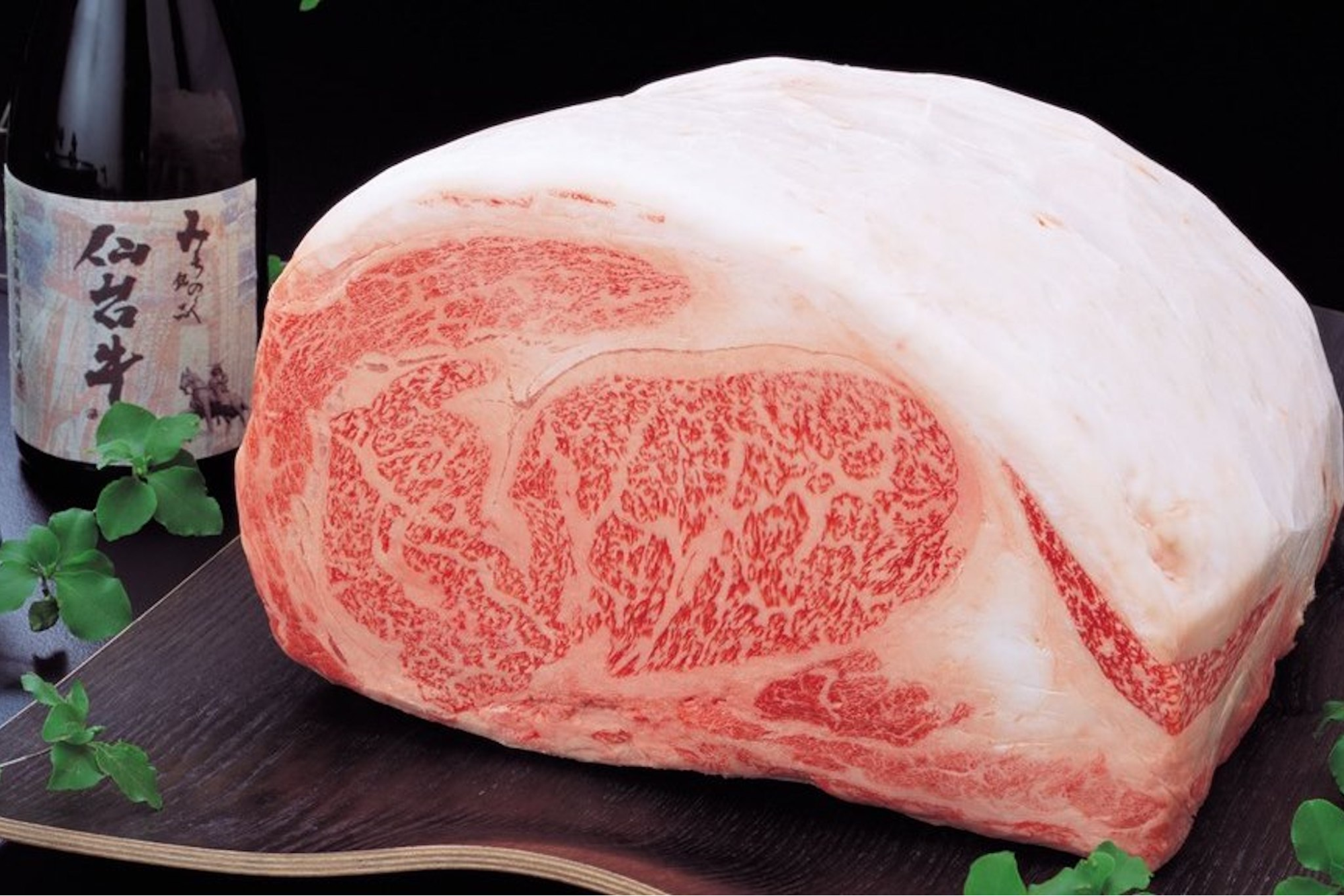  Thịt bò Wagyu A5 Sendai 