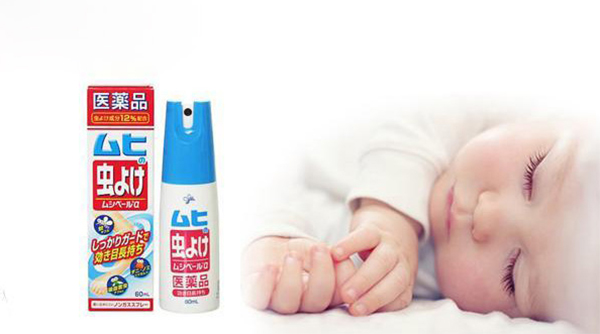 Xịt chống muỗi Muhi có thành phần chính là DEET với hàm lượng 12%, an toàn sử dụng cho trẻ trên 6 tháng tuổi
