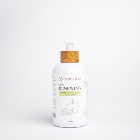  Nước tẩy trang thanh lọc và làm sạch sâu da từ Táo & Lô Hội 300ml - Skin Renewing Cleansing Water (Apple & Aloe Vera) 