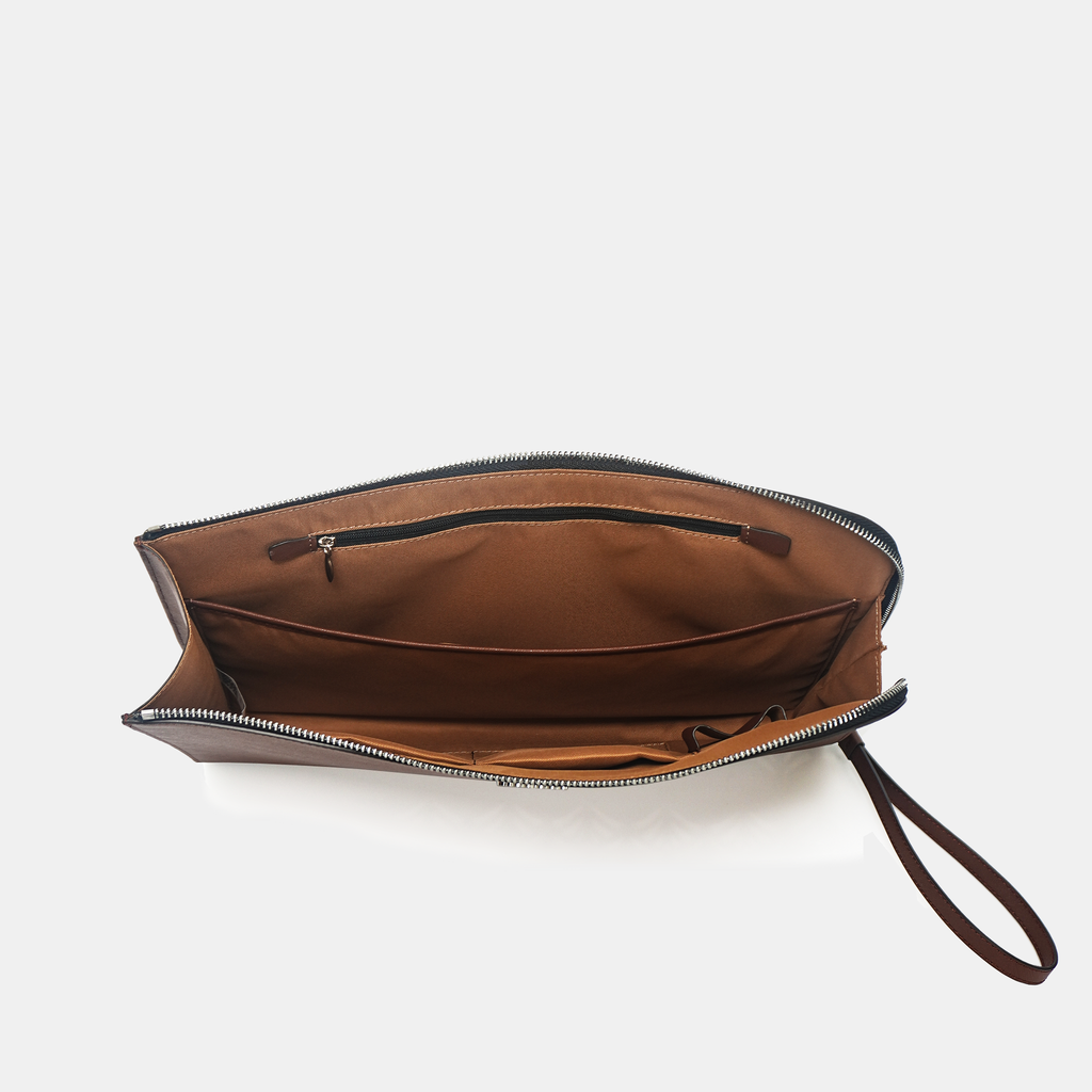 Clutch nam da thật