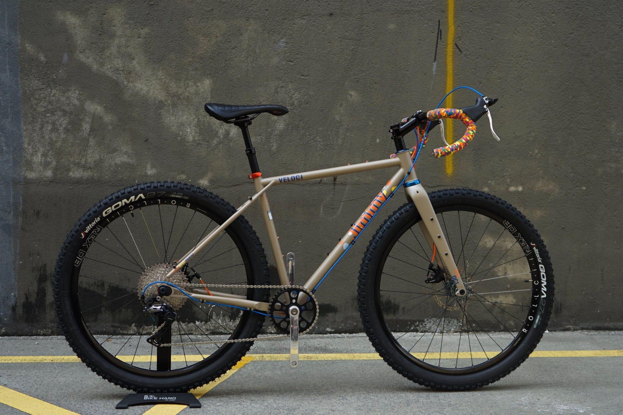 KHUNG SƯỜN VELOCI JIMMY V2 GRAVEL KHAKI