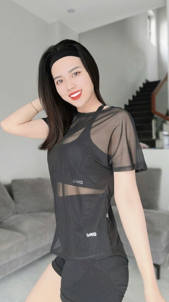 Áo Tanktop Nữ UNIQ Tay Ngắn Basic Tập Gym Yoga