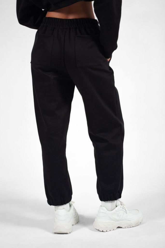 Quần Jogger Nữ UNIQ Vải Nỉ Ống Vừa