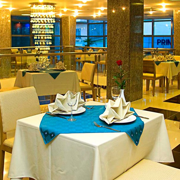 Các kiểu khăn trải bàn thường được sử dụng 