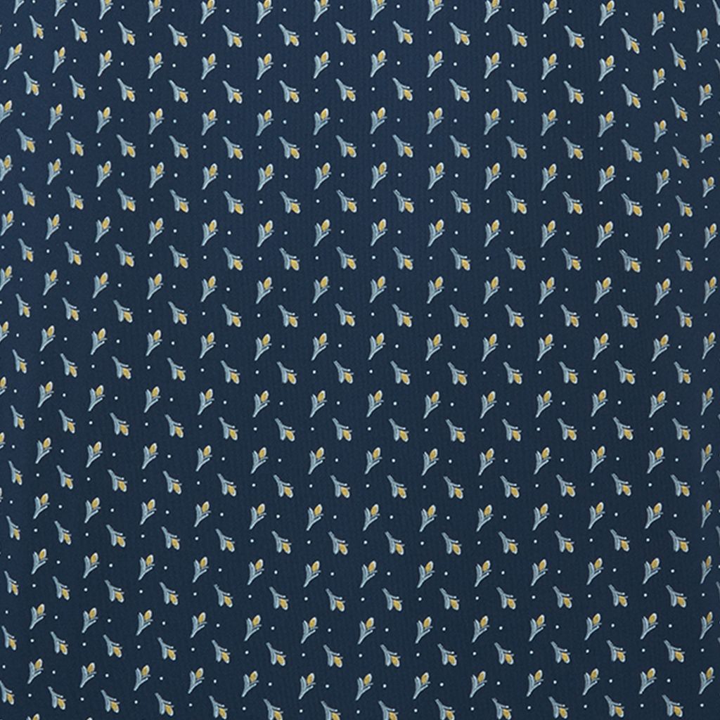32698 Áo FJ Flower Bud Foulard, Self Collar