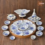  Quà Tặng Doanh Nghiệp | Bộ Hoa Mặt Trời Bát Tràng 32 vật phẩm vẽ Hoa Phù Dung hàng kỹ men lam size 45 