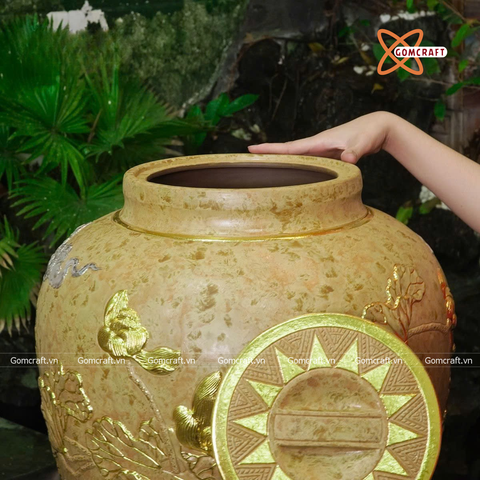 Quà tặng Bố Chum sành đắp nổi dát vàng Cá Chép Vượt Vũ Môn mặt Trống Đồng dung tích 100l 