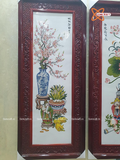  Tranh Gốm Tứ Quý Bát Tràng vẽ cổ đồ men màu kích thước 45 x 95 cm khung gỗ hương 