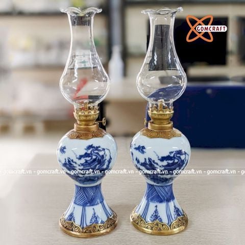  Đèn dầu men lam vẽ sơn thủy dáng chân váy 25cm 