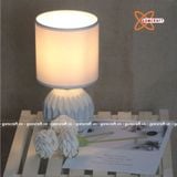  Đèn ngủ để bàn sứ cao 26cm 