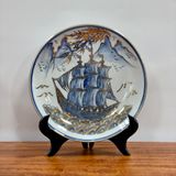  Đĩa cảnh phong thuỷ Thuận Buồm Xuôi Gió men lam vẽ vàng đường kính 27 cm | Quà Tặng Khai Trương Đĩa Cảnh Phong Thuỷ 