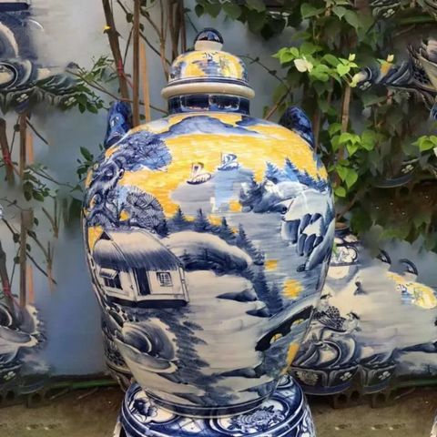  Quà tặng Bố Chum sành nền vàng vẽ Miền Quê Sông Nước dung tích 50 lít 