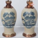  Đèn dầu men rạn vẽ đồng quê dáng đùi dế 30cm 