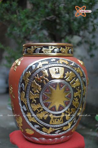  Quà tặng Bố Chum sành đắp nổi dát vàng Cá Chép Vượt Vũ Môn mặt Trống Đồng dung tích 50l 