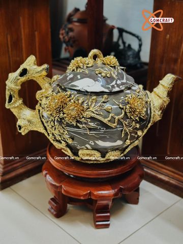  Ấm Tích Bát Tràng cao cấp đắp nổi dát vàng cao 32 cm 