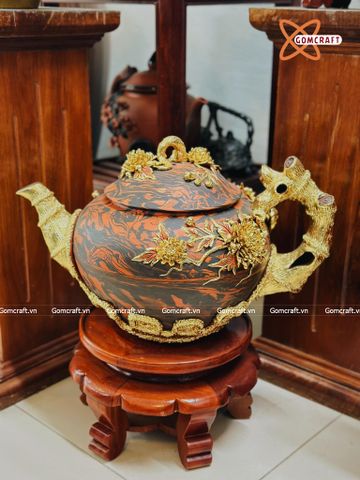  Ấm Tích Bát Tràng cao cấp đắp nổi dát vàng cao 32 cm 