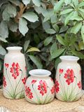  Bộ 3 Bình Hoa Vẽ Tay gốm sứ Bát Tràng họa tiết Hoa Cánh Bướm Đỏ | Quà Tặng bình hoa Bát Tràng 
