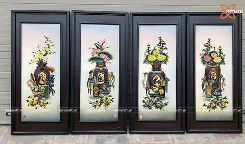  Tranh Gốm Tứ Quý Bát Tràng Cổ Đồ Phú Quý men màu đắp nổi kích thước 45 x 95 cm khung gỗ thông 