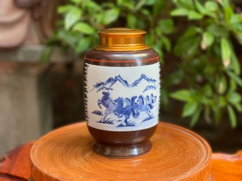  Hũ Đựng Trà Gốm Sứ Bát Tràng Cao Cấp Họa Tiết Mã Đáo Thành Công Cao 18cm | Quà Tặng Doanh Nghiệp hũ đựng trà bằng gốm 