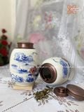  Quà Tặng Doanh Nghiệp hũ đựng trà bằng gốm | Hũ Đựng Trà Cao Cấp dáng xoài men lam vẽ Phong Cảnh cao 17cm 