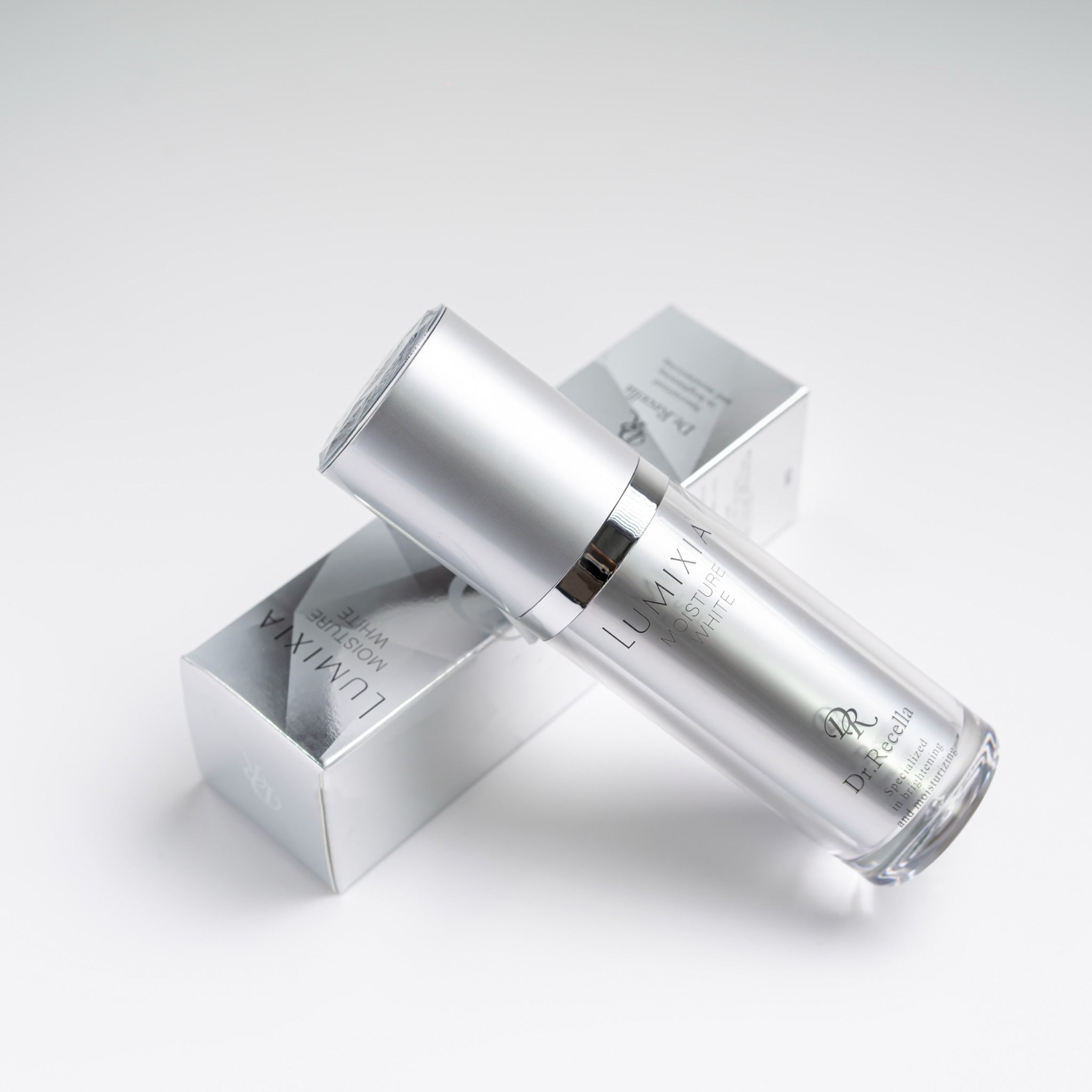  LUMIXIA Moisture White 30mL - LUMIXIA Serum Ngăn ngừa lão hóa - Dưỡng ẩm và làm trắng da 30mL 