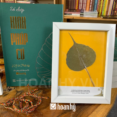 Khung tranh lá Bồ Đề để bàn