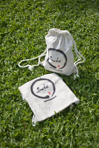 Túi đeo Hoan Hỷ