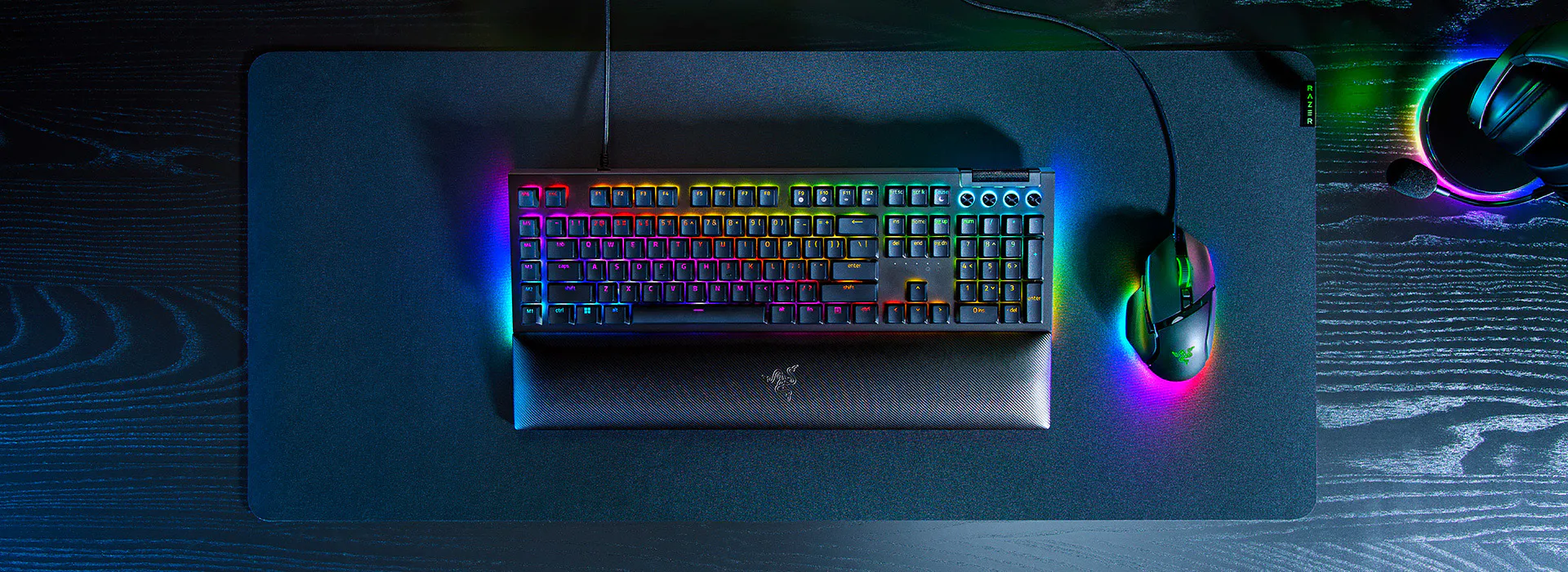 RAZER BLACKWIDOW V4