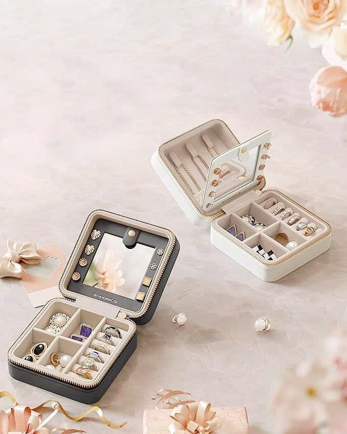  Hộp đựng trang sức Songmics mini nhỏ gọn 